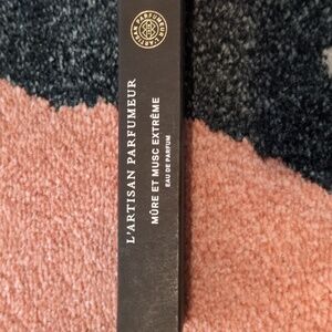 L'Artisan Perfume .34oz Travel